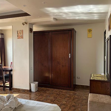 Isis Guest House Nazlet el-Sîsi 外观 照片
