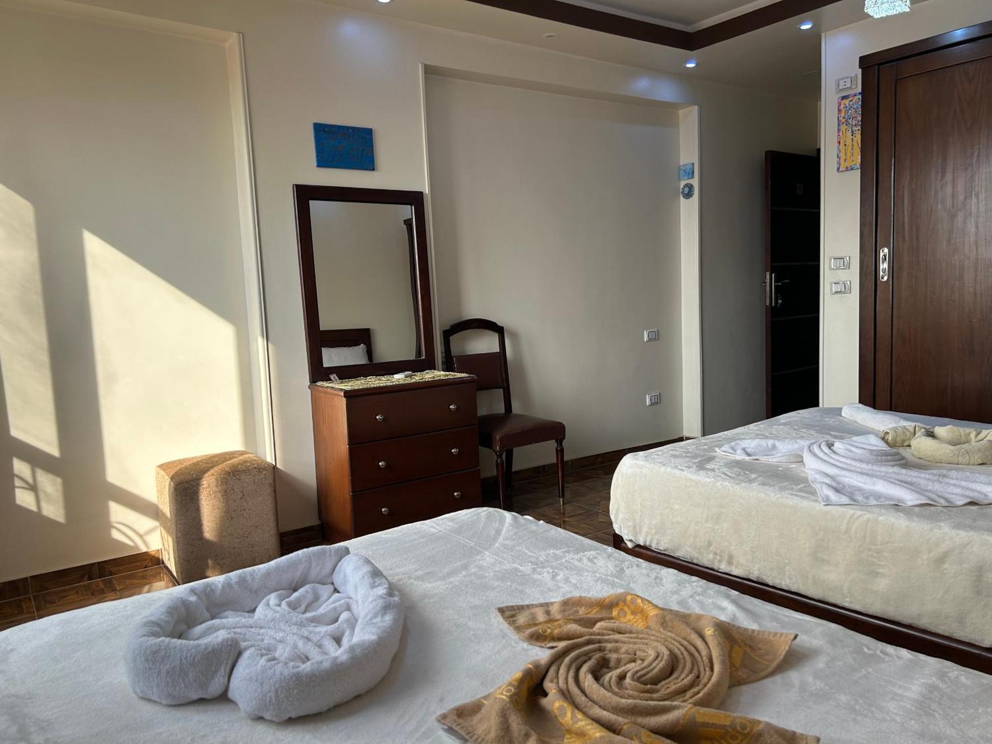 Isis Guest House Nazlet el-Sîsi 外观 照片